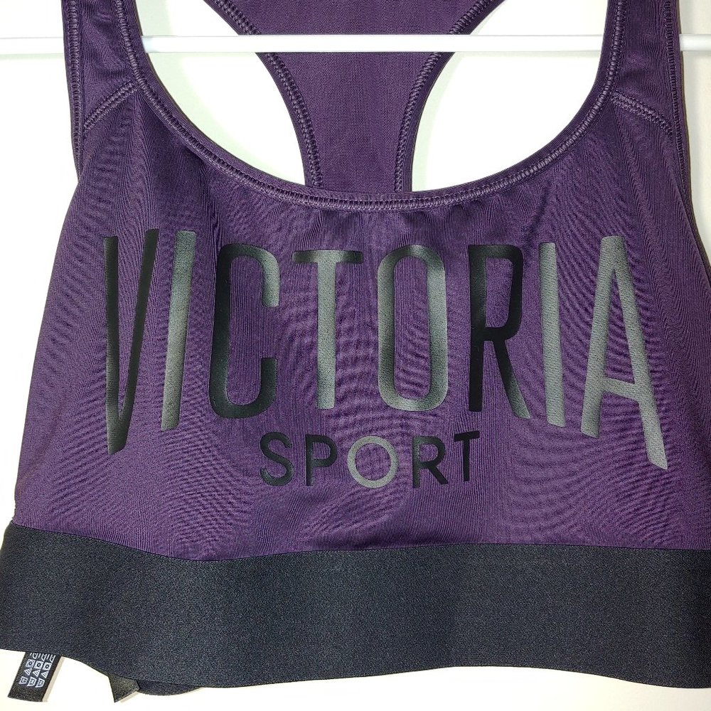 Victoria's Secret The Player Racerback Sport Bra Size M/C80 Purple